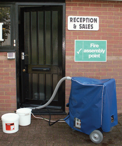 Ashbys-cleaning-equipment